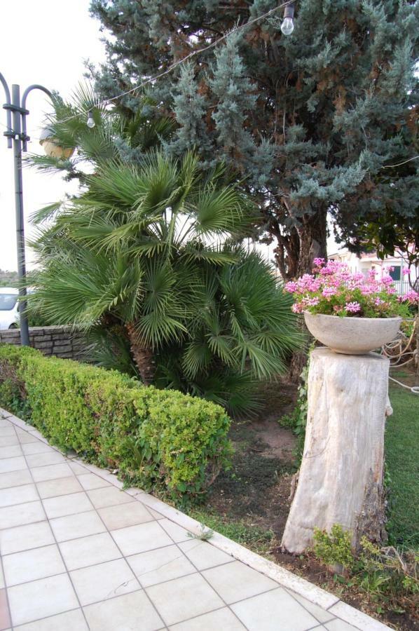 Latorraca Hotel Palazzo San Gervasio Bagian luar foto